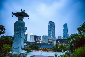 Top 10 Must-See Seoul Spots for First-Time Adventure Travelers