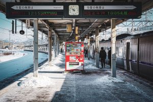 Japan Winter Capsule Wardrobe: Winter Japan Packing: Capsule Wardrobe for a 2-Week Trip