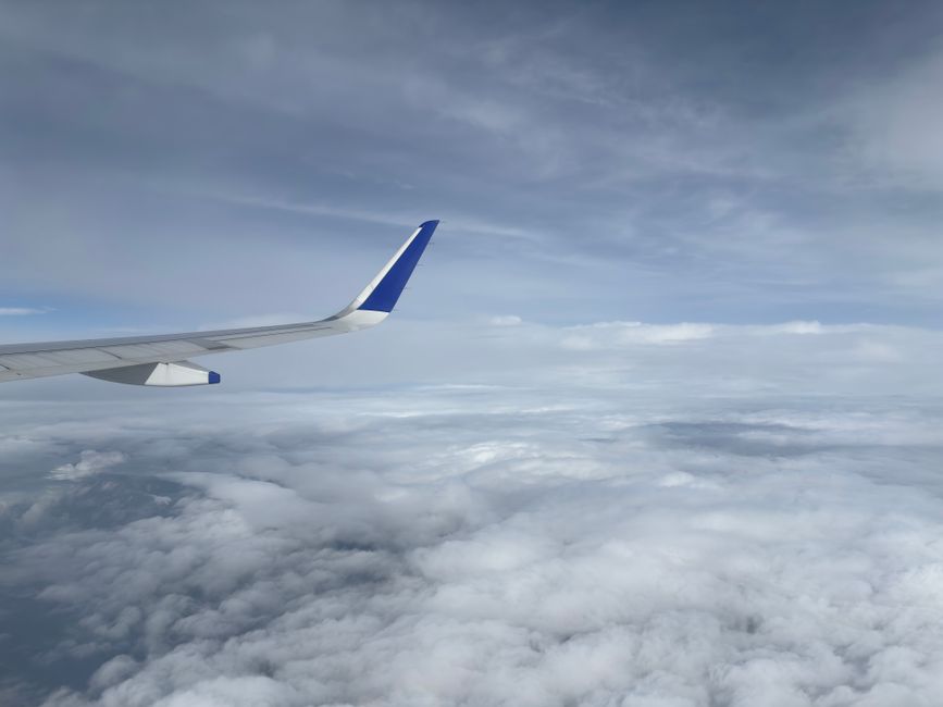Long-Haul Flights with Toddlers: What Actually Works