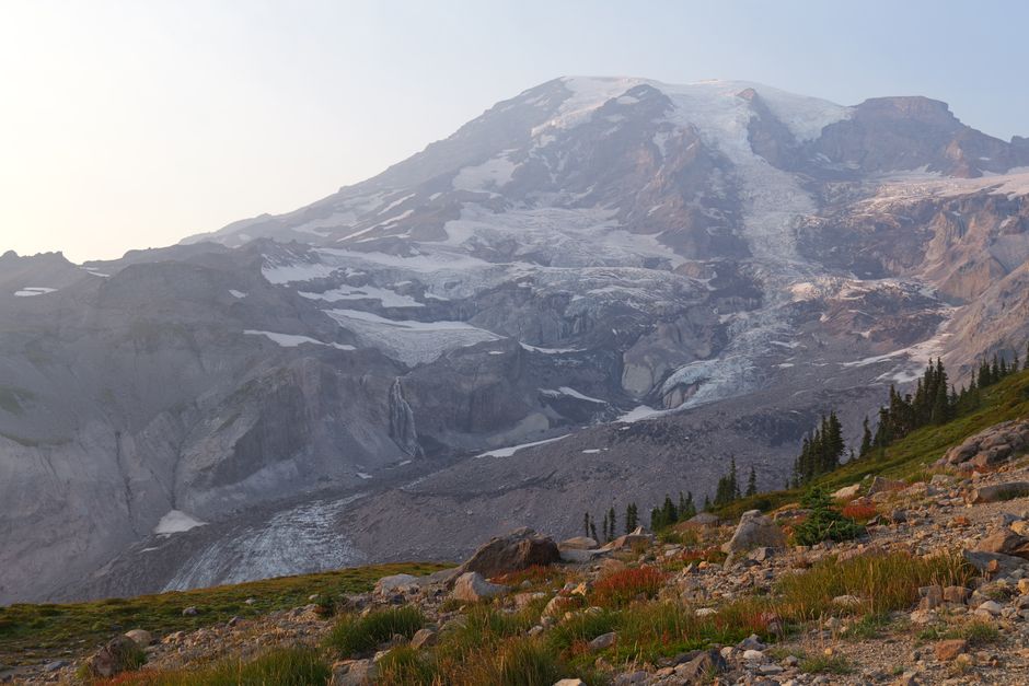 Pacific Crest Trail Beginner Guide: Backpacking the Pacific Crest Trail: What Beginners Need to Know