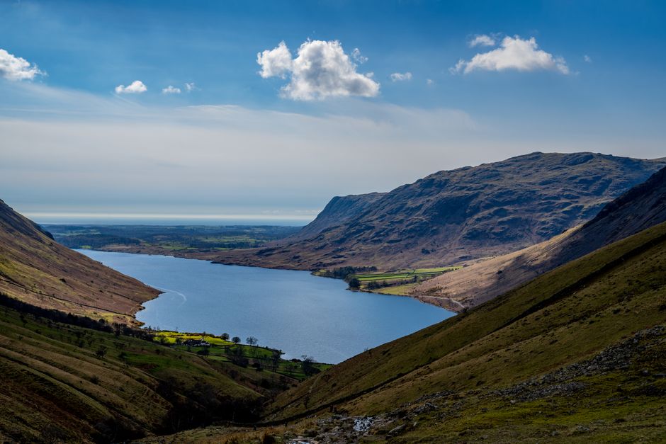 Exploring the Lake District: Lakes, Fells and Villages