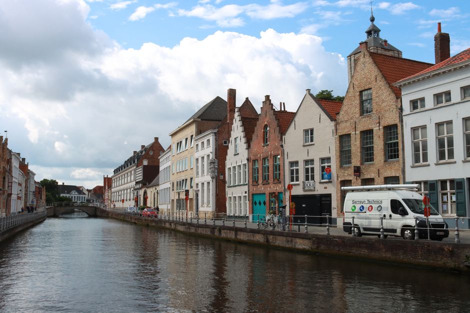 Exploring Bruges Beyond the Main Square