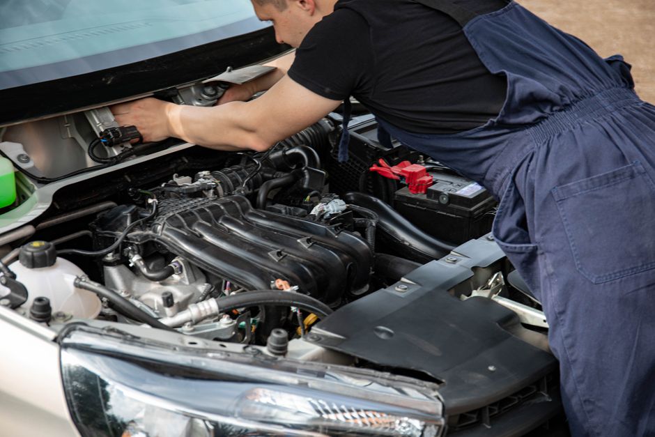 Portable Jump Starters for Road Trips: What the Specs Actually Mean