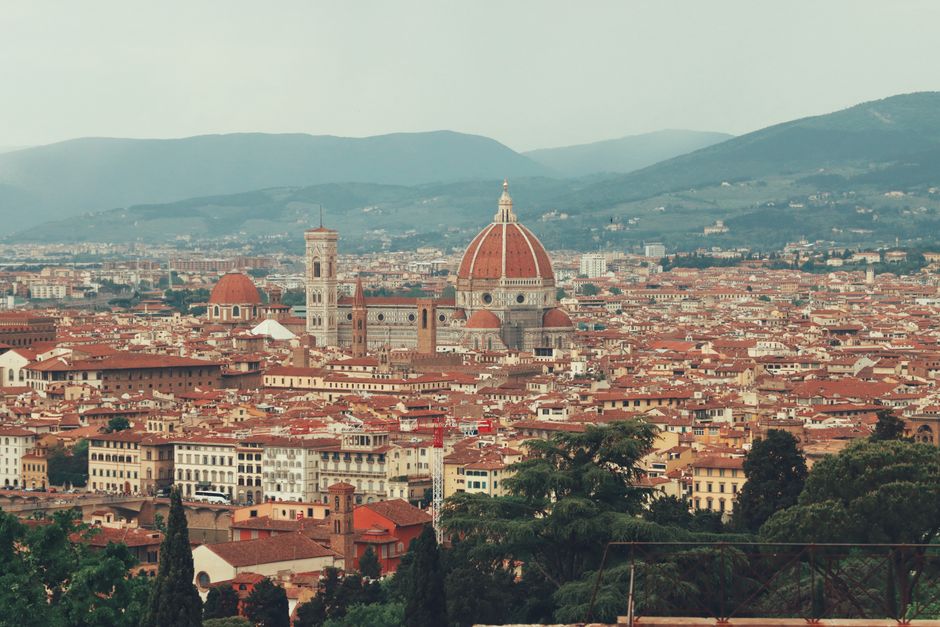 Aerial view of Florence cityscape featuring the iconic Duomo Cathedral.